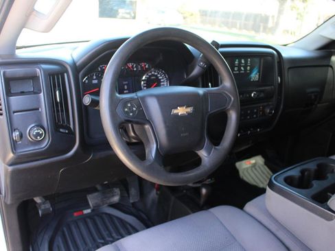 Used 2016 Chevrolet Silverado 2500 W/T image 16