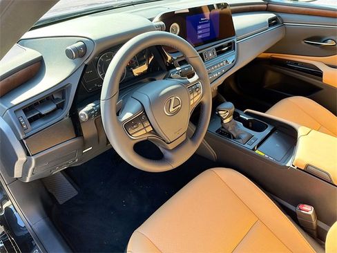 New 2025 Lexus ES 350 w/ Premium Package image 26