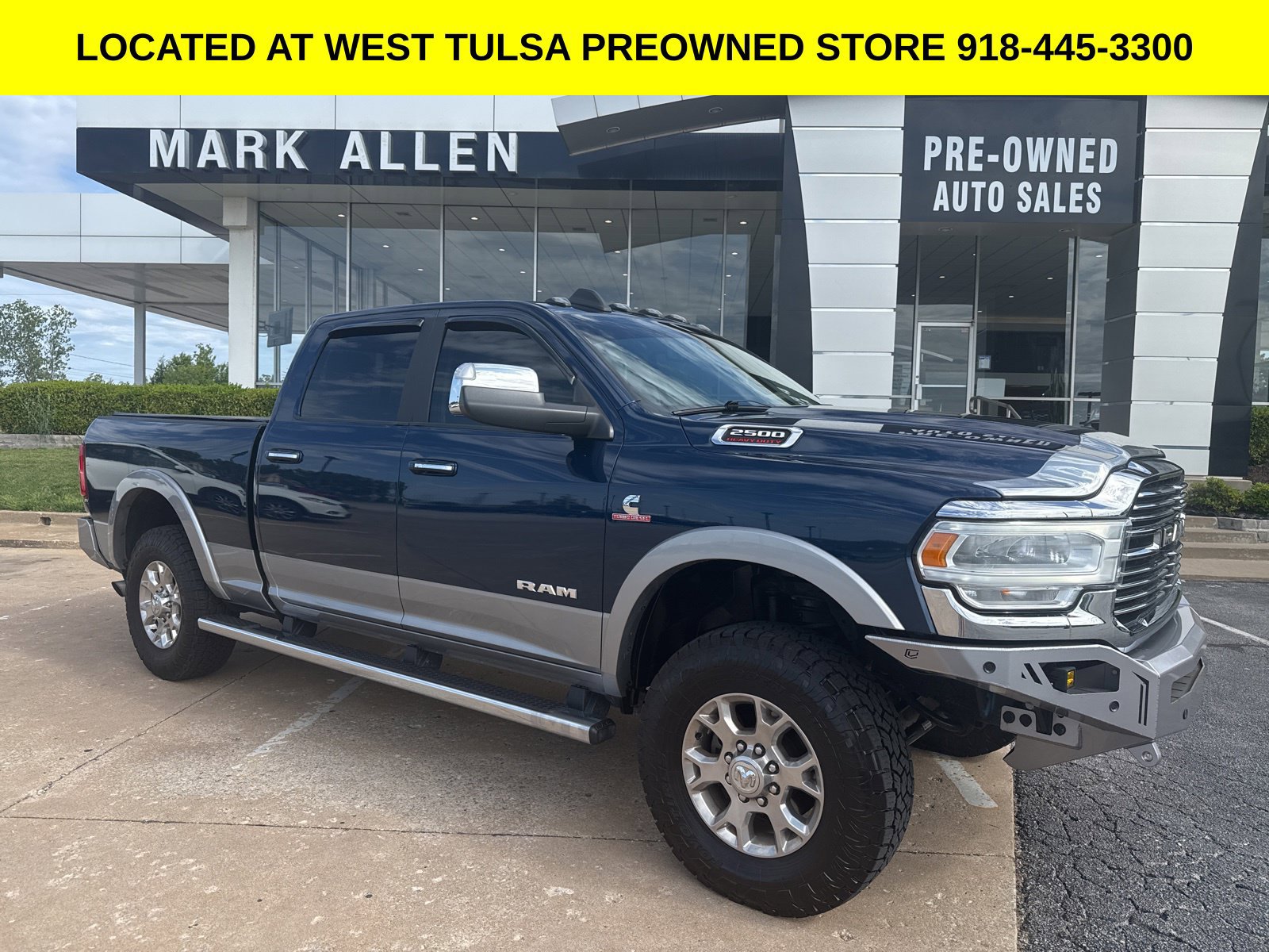 Used 2022 RAM 2500 Laramie AWD/4WD image 1