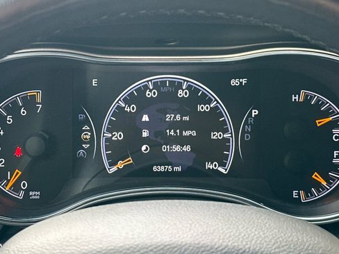 Used 2022 Jeep Grand Cherokee Laredo X image 33