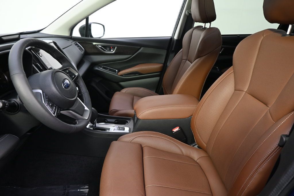 Used 2026 Subaru Ascent Touring AWD/4WD image 13