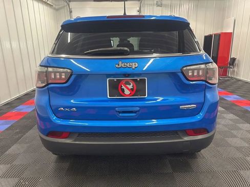 Used 2022 Jeep Compass Latitude AWD/4WD image 4