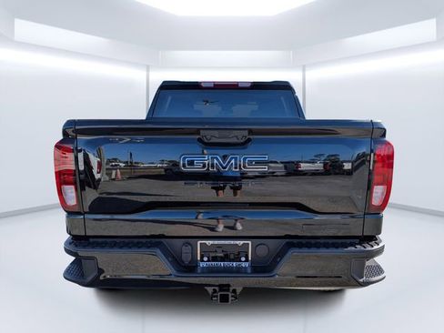 New 2026 GMC Sierra 1500 Elevation w/ LPO, Elevation Black Package image 4