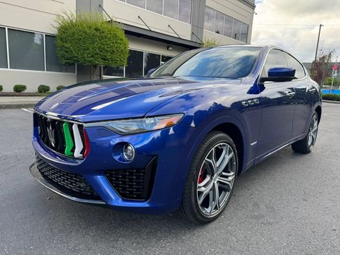 Used 2019 Maserati Levante GranSport AWD/4WD image 4