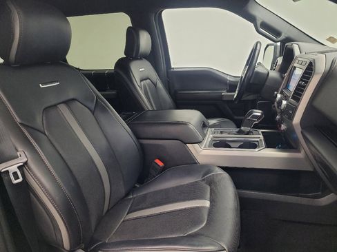 Used 2018 Ford F150 Platinum w/ Equipment Group 701A Luxury image 21