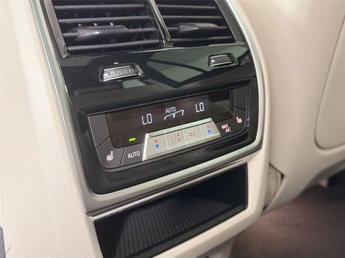 New 2026 BMW X5 xDrive40i AWD/4WD image 24