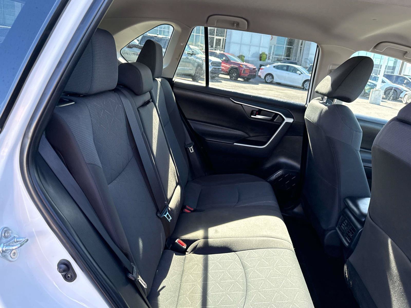 Used 2025 Toyota RAV4 XLE w/ Weather Package AWD/4WD image 17