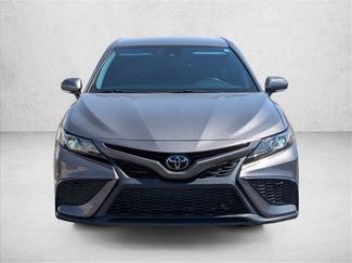 Used 2022 Toyota Camry SE FWD video 2