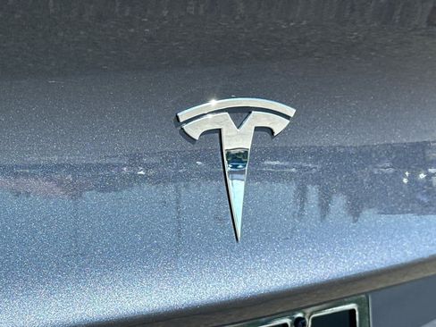 Used 2023 Tesla Model 3 Standard Range RWD image 31