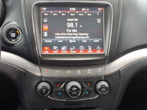Used 2017 Dodge Journey Crossroad FWD image 5