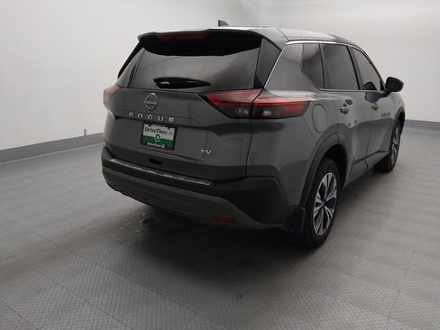 Used 2023 Nissan Rogue SV FWD image 7