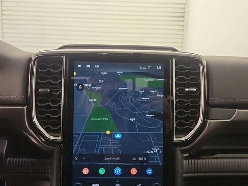 New 2025 Ford Ranger Lariat w/ FX4 Off-Road Package AWD/4WD image 13