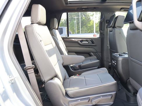 New 2026 GMC Yukon Elevation w/ Elevation Premium Package AWD/4WD image 42