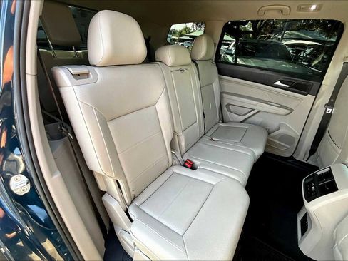 Used 2022 Volkswagen Atlas SEL image 19