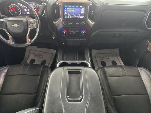 Used 2022 Chevrolet Silverado 1500 High Country w/ Z71 Off-Road Package AWD/4WD image 23