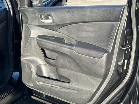 Used 2014 Honda CR-V LX image 9