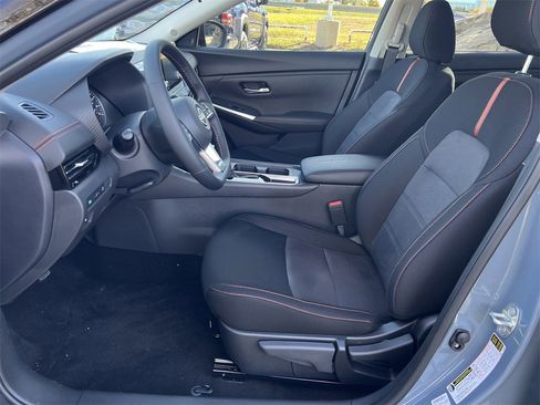 New 2025 Nissan Sentra SR image 14