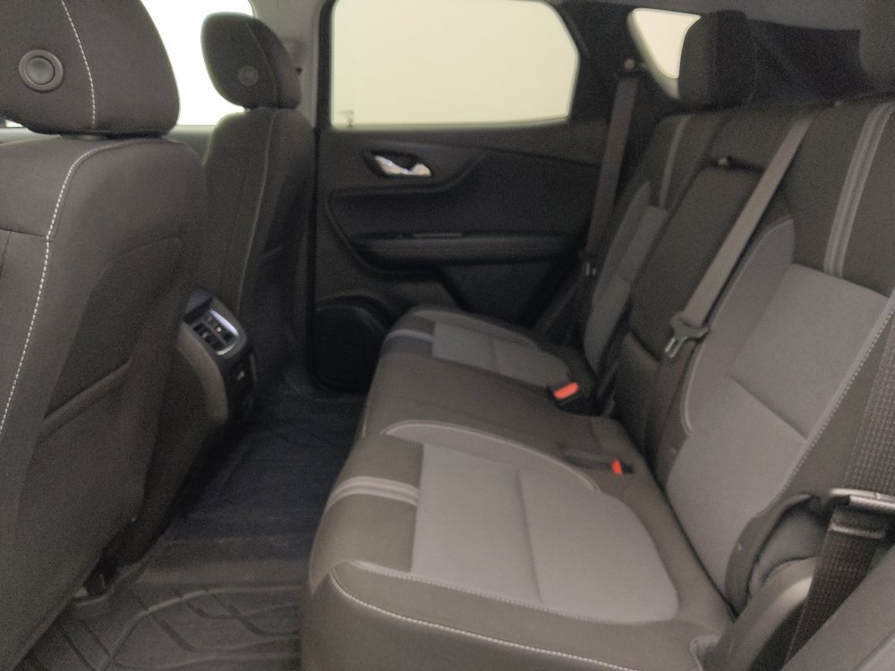 Used 2024 Chevrolet Blazer LT w/ Convenience Package FWD image 18