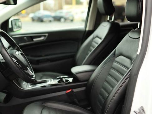 Used 2018 Ford Edge SEL w/ Canadian Touring Package image 14