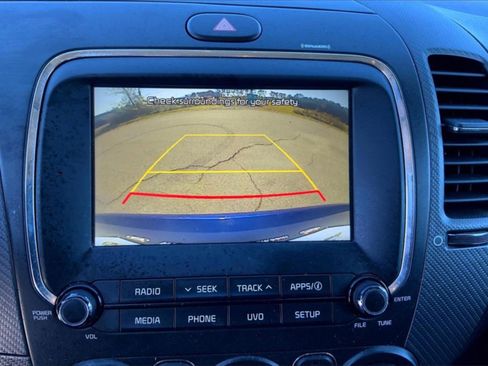 Used 2017 Kia Forte S w/ S Technology Package image 21