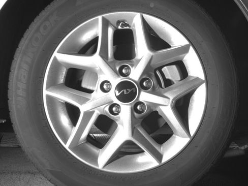 Used 2025 Kia Soul LX w/ LX Technology Package image 20