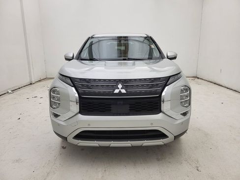 Used 2024 Mitsubishi Outlander FWD image 20