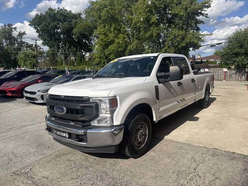 Used 2021 Ford F250 XL w/ Power Equipment Group RWD image 4