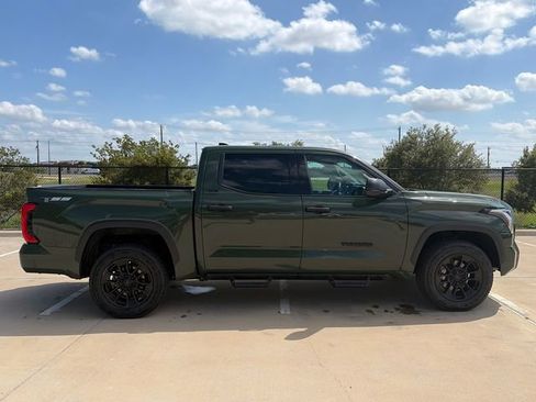 Used 2023 Toyota Tundra SR5 AWD/4WD image 10