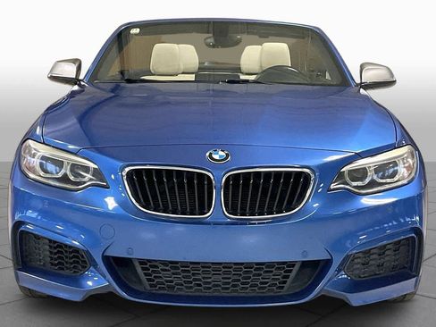 Used 2016 BMW M235i Convertible RWD image 3