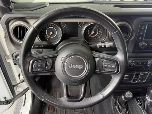 Used 2019 Jeep Wrangler Unlimited Sport S AWD/4WD image 22