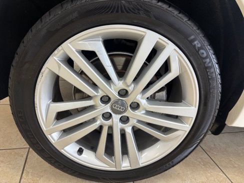 Used 2018 Audi Q5 2.0T Premium Plus w/ Premium Plus Package AWD/4WD image 22