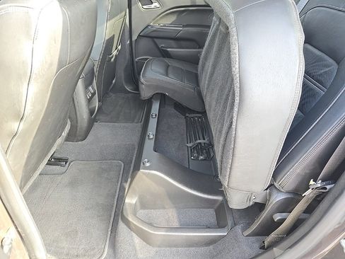 Used 2019 GMC Canyon Denali image 15