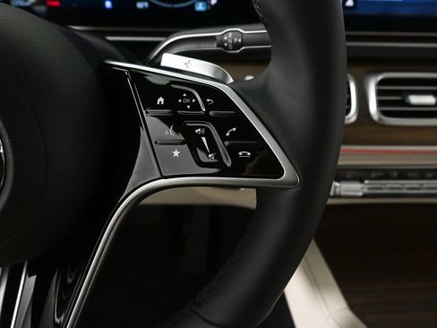 Used 2026 Mercedes-Benz GLE 450 4MATIC Coupe image 11