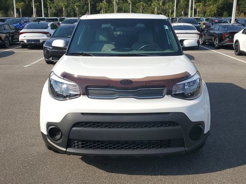Used 2018 Kia Soul image 2