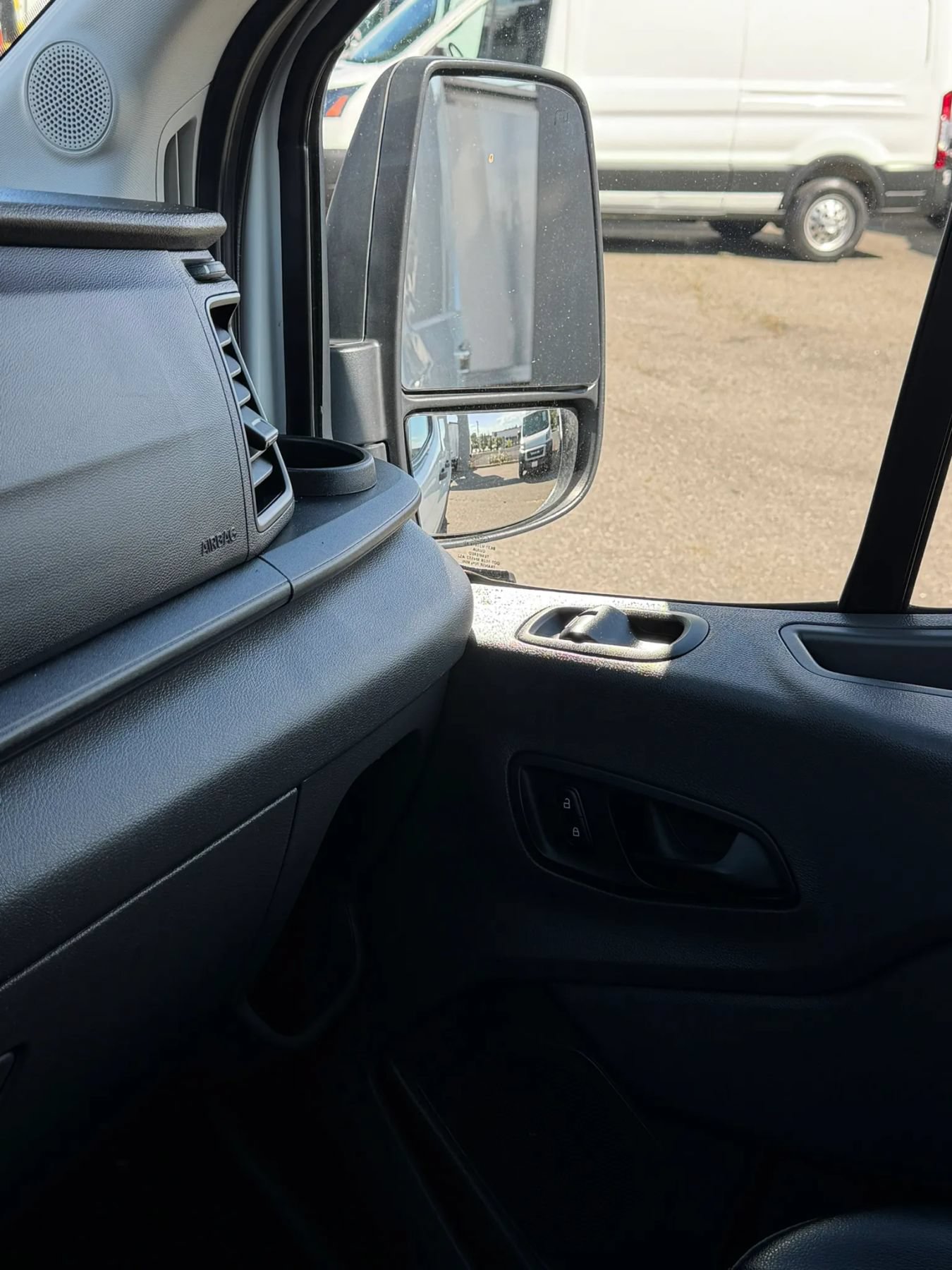 Used 2020 Ford Transit 250 Medium Roof w/ Load Area Protection Package RWD image 33