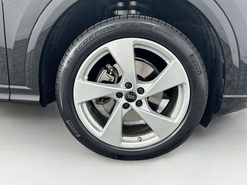 Certified 2025 Audi Q5 2.0T Premium Plus w/ Premium Plus image 31