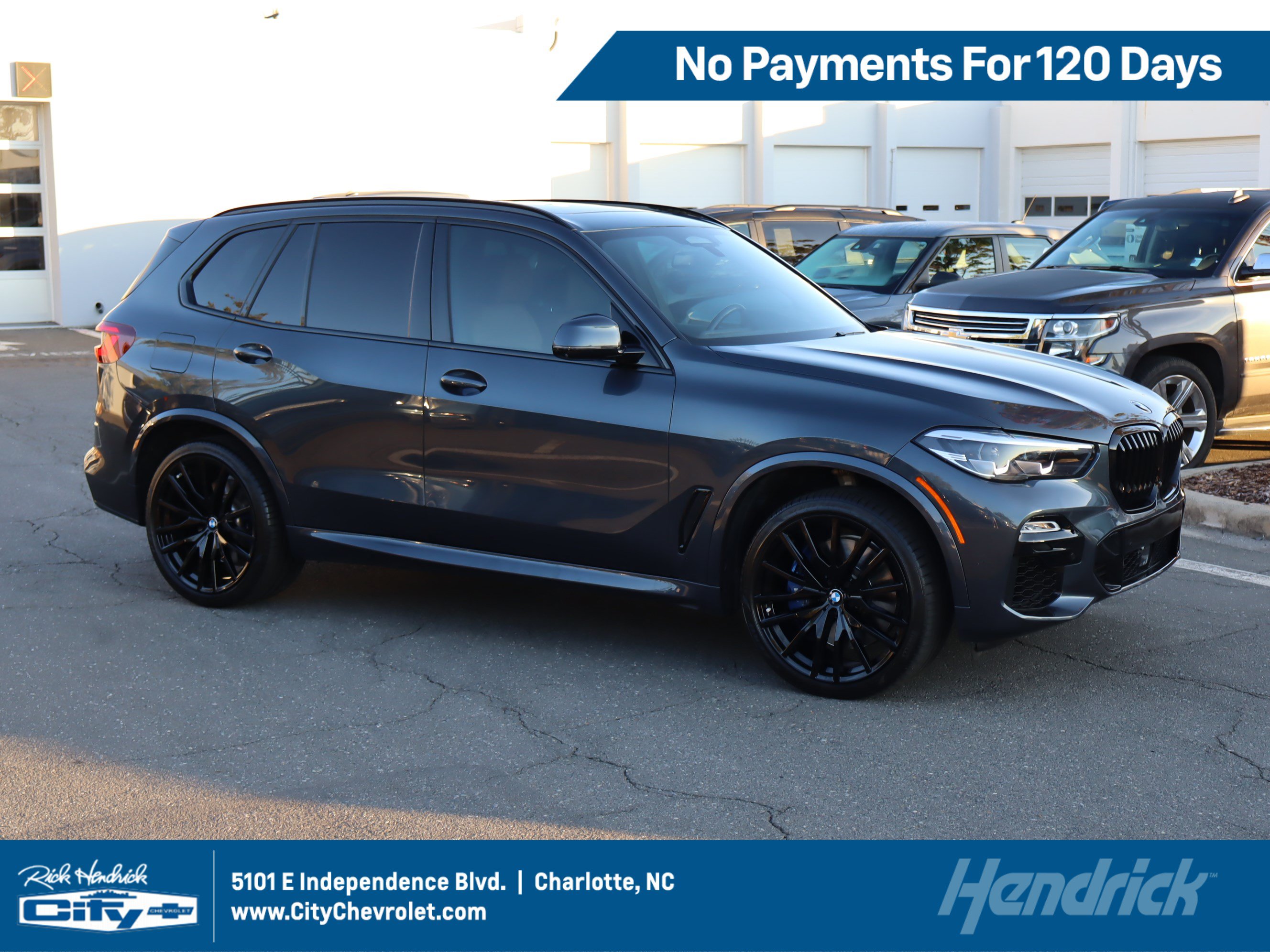 Used 2021 BMW X5 M50i AWD/4WD image 1