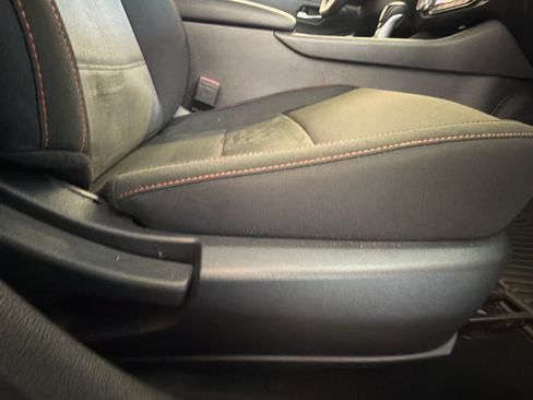Used 2025 Nissan Sentra SR FWD image 25