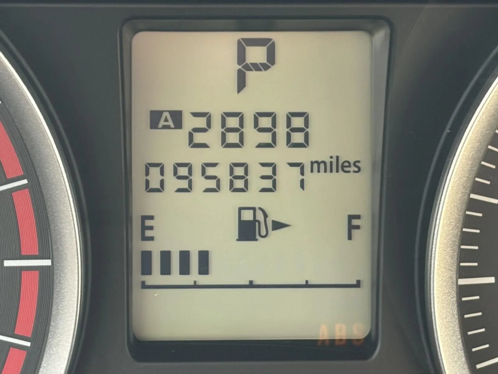 Used 2014 Subaru Forester 2.5i AWD/4WD image 19