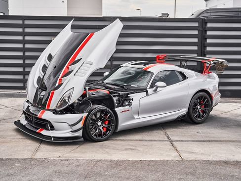 Used 2016 Dodge Viper ACR w/ Extreme Aero Package RWD image 16