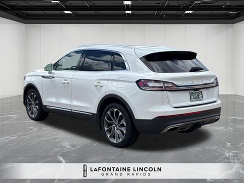 Certified 2023 Lincoln Nautilus Reserve w/ Class II Trailer Tow Package AWD/4WD image 3