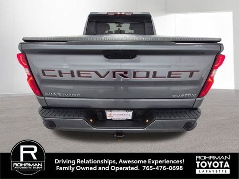 Used 2021 Chevrolet Silverado 1500 Custom image 5