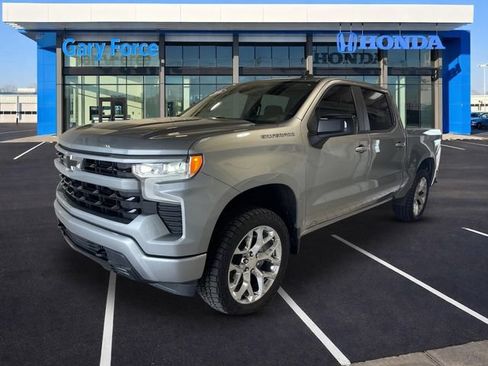 Used 2026 Chevrolet Silverado 1500 RST AWD/4WD image 4