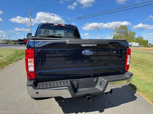 Used 2022 Ford F350 XLT w/ XLT Premium Package image 9