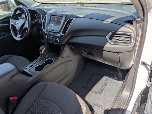 Certified 2022 Chevrolet Equinox LT FWD image 28