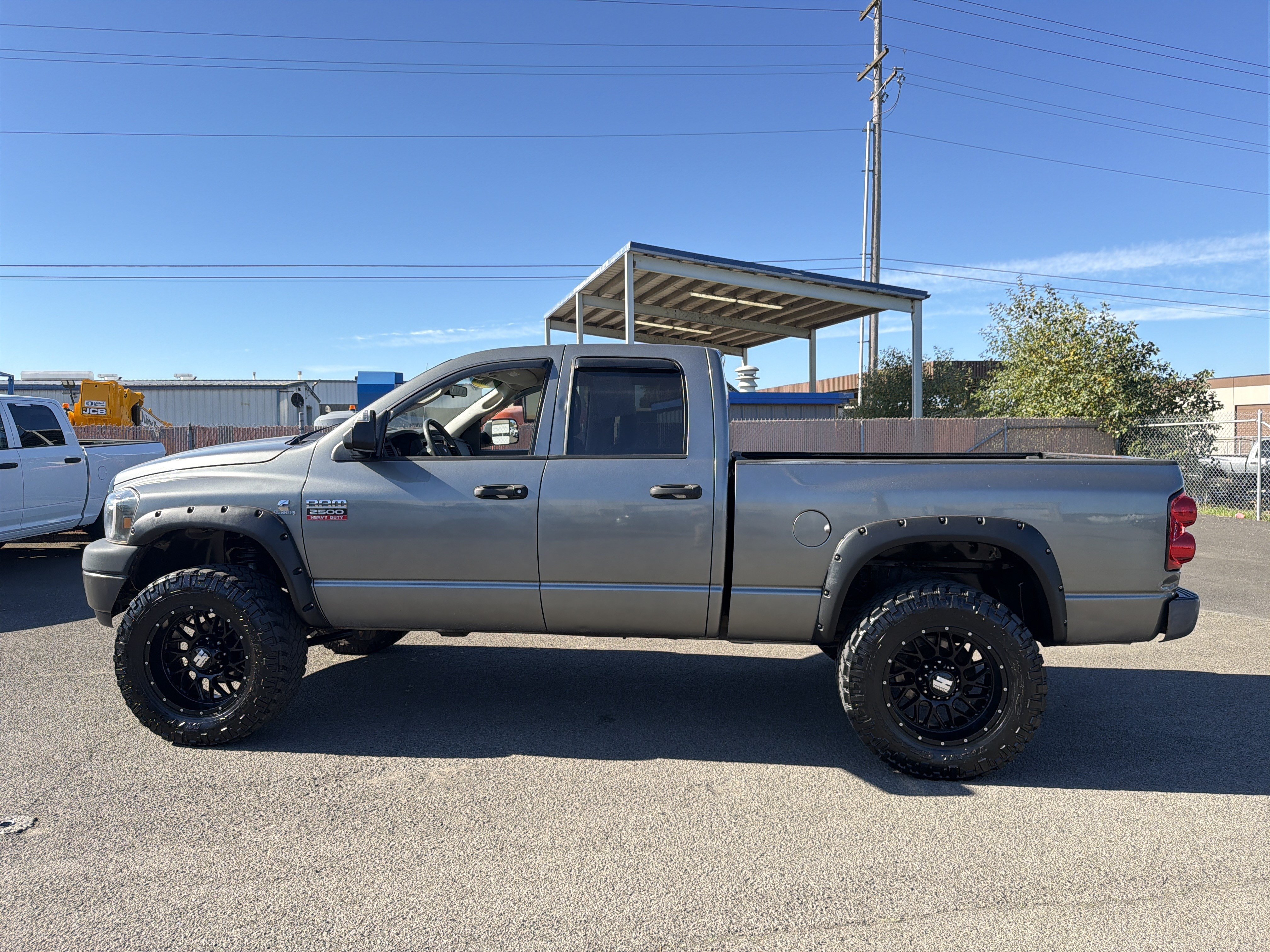 Used 2008 Dodge Ram 2500 Truck ST w/ Popular Equipment Group AWD/4WD image 2