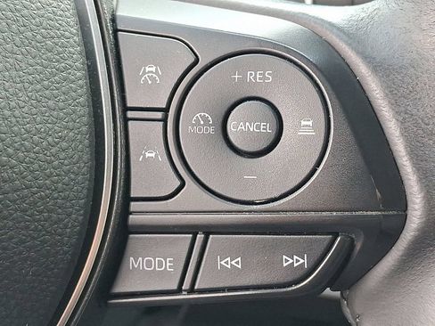 Used 2024 Toyota Corolla SE FWD image 22