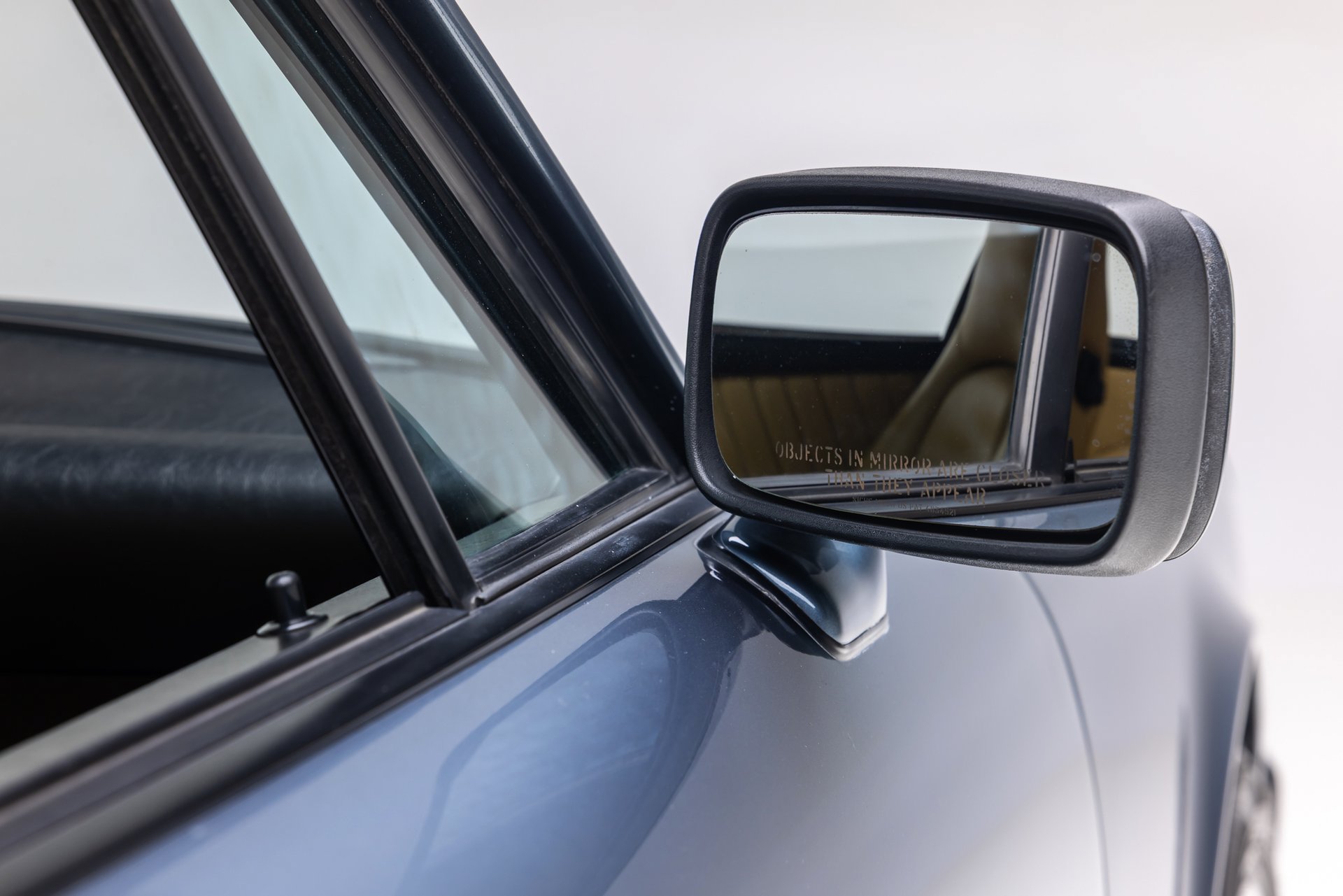 Used 1987 Porsche 911 Carrera RWD image 33