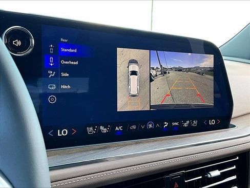 New 2026 Chevrolet Tahoe High Country AWD/4WD image 23