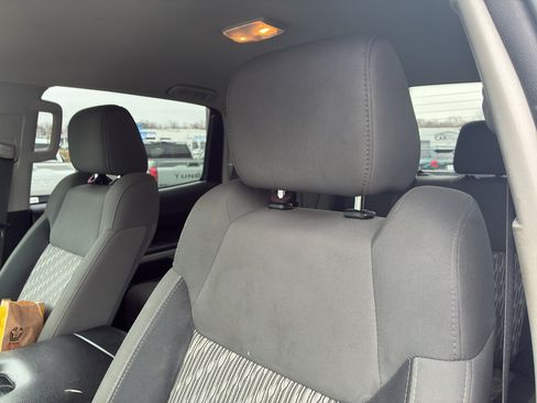 Used 2020 Toyota Tundra SR5 w/ TRD Off-Road Package image 9